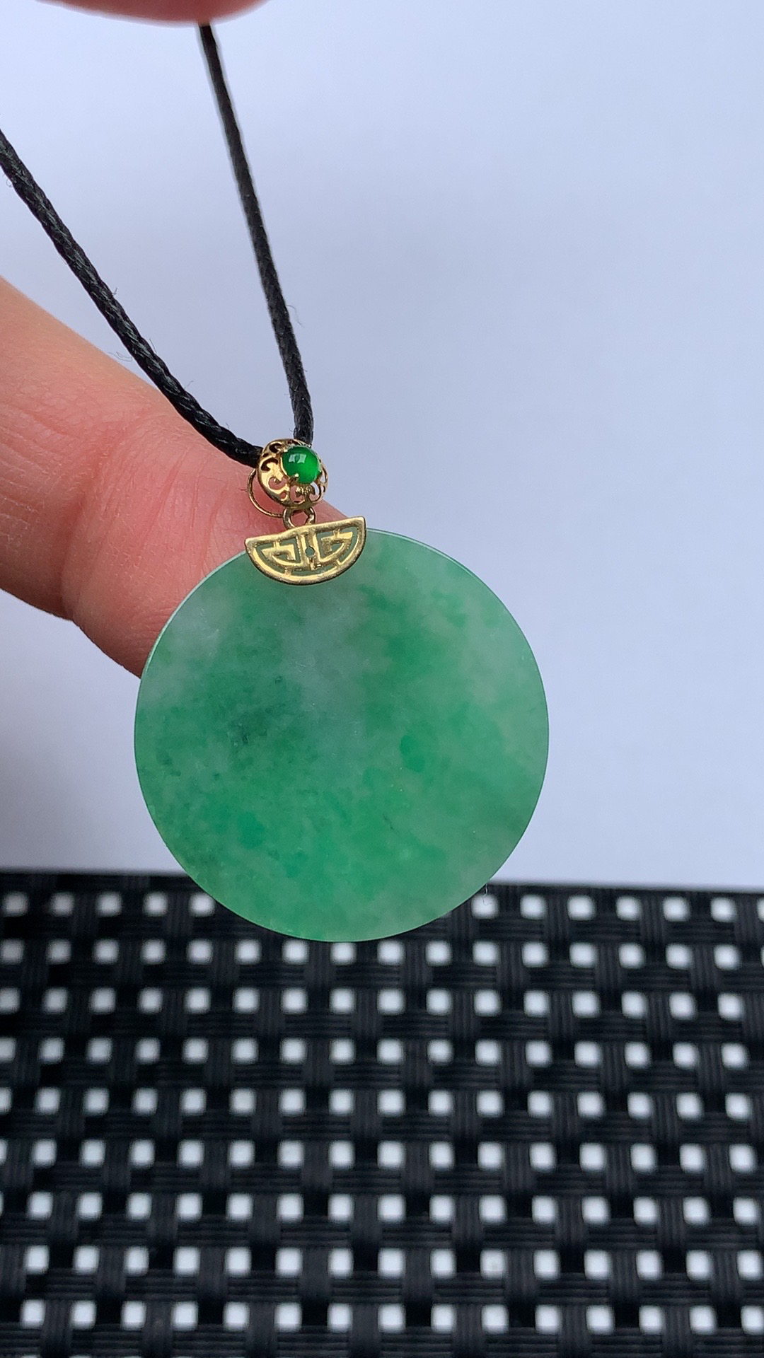 缅甸天然翡翠A货，绿色平安无事牌吊坠，尺寸24.8-3.0