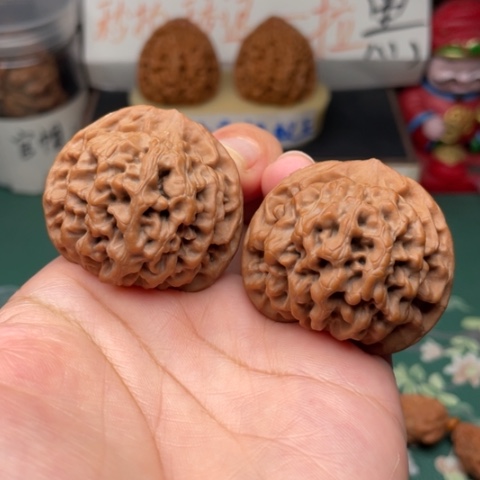 【闪购商品】把件文玩核桃40全品秦闷头货