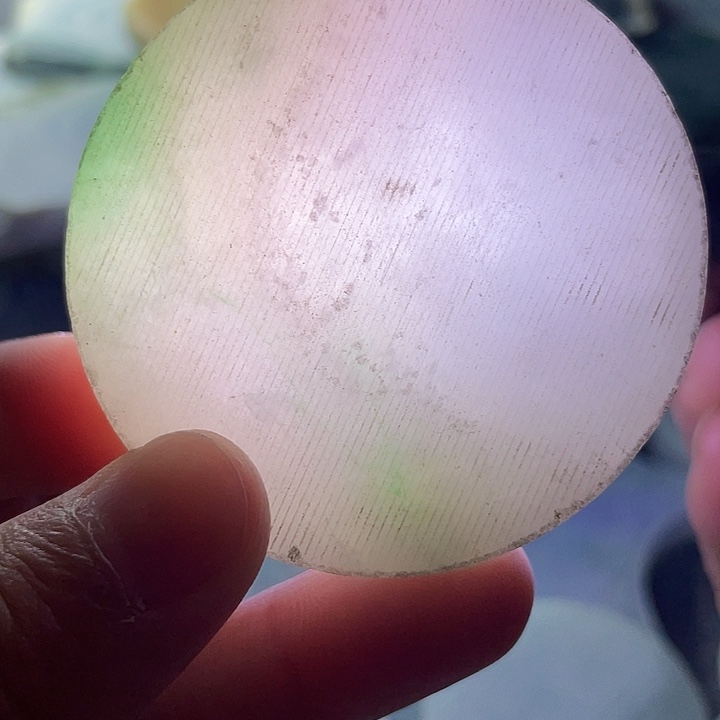 翡翠颈饰未镶嵌毛料100