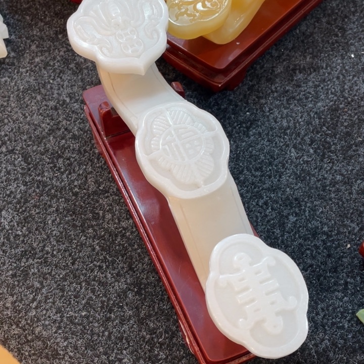 飘***雪玉35厘米长玉如意雕刻摆件