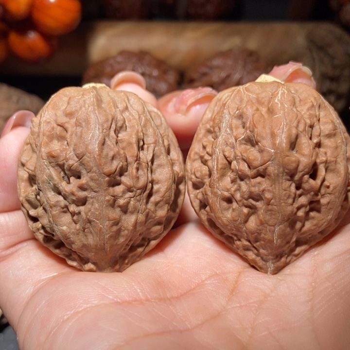 把件文玩核桃东北楸子小雪65