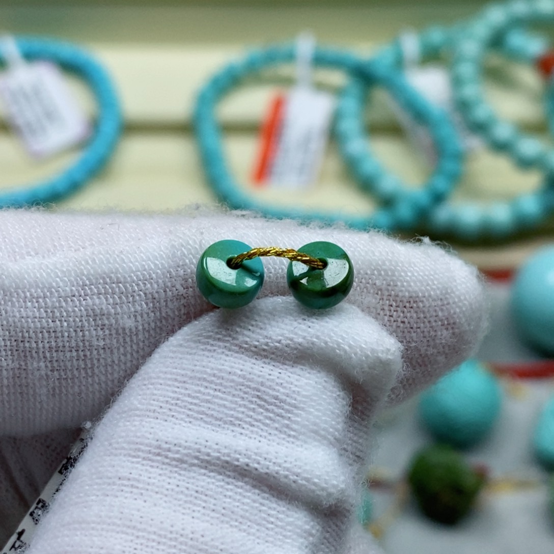 绿松石珠宝奇石未镶嵌上****)