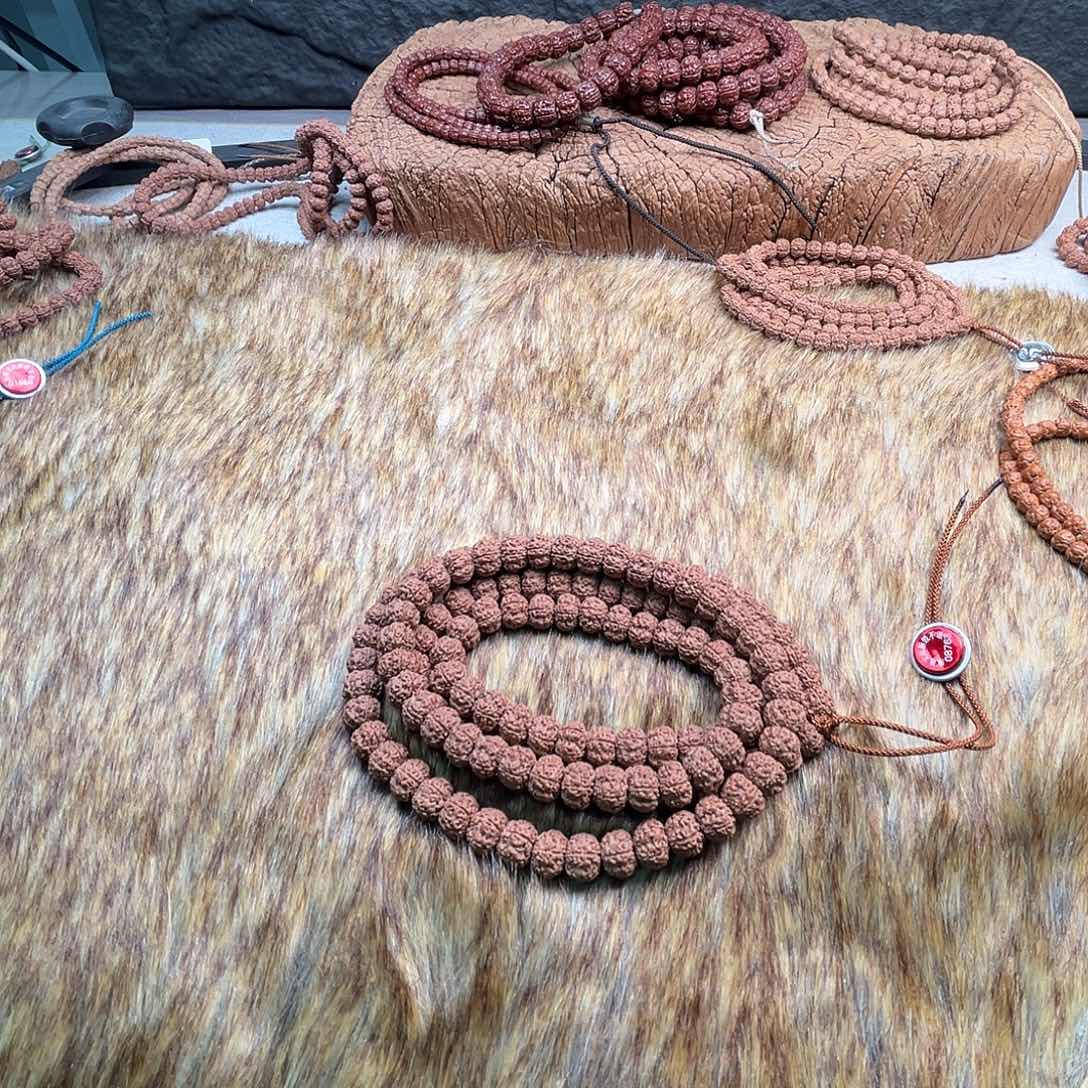 吊坠金刚菩提娇****的哈哈哈哈哈哈哈哈哈哈