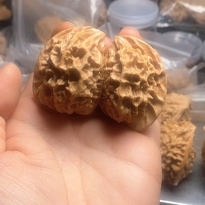 桃核把件帝王半壁