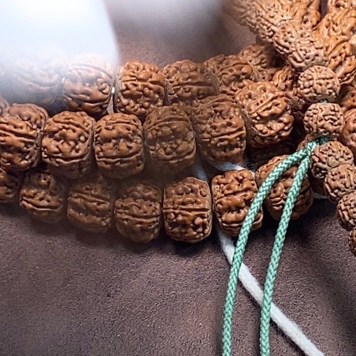 t***g金刚菩提吊坠108元皮门墩龙