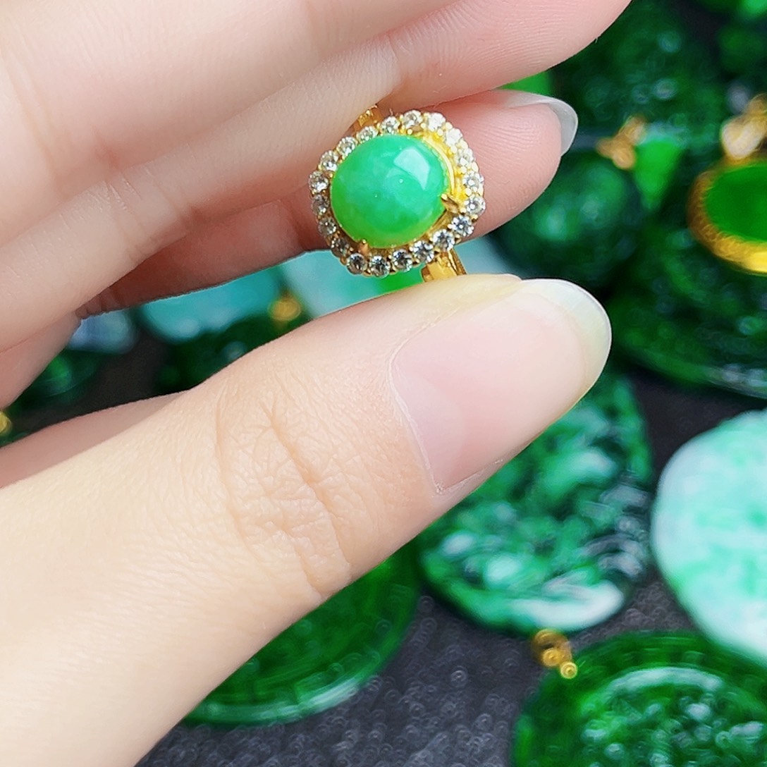 颈饰银S925镶嵌翡翠多样性