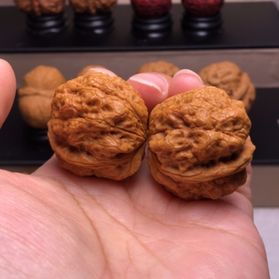 文玩核桃把件龙鳞舍利疙瘩包29