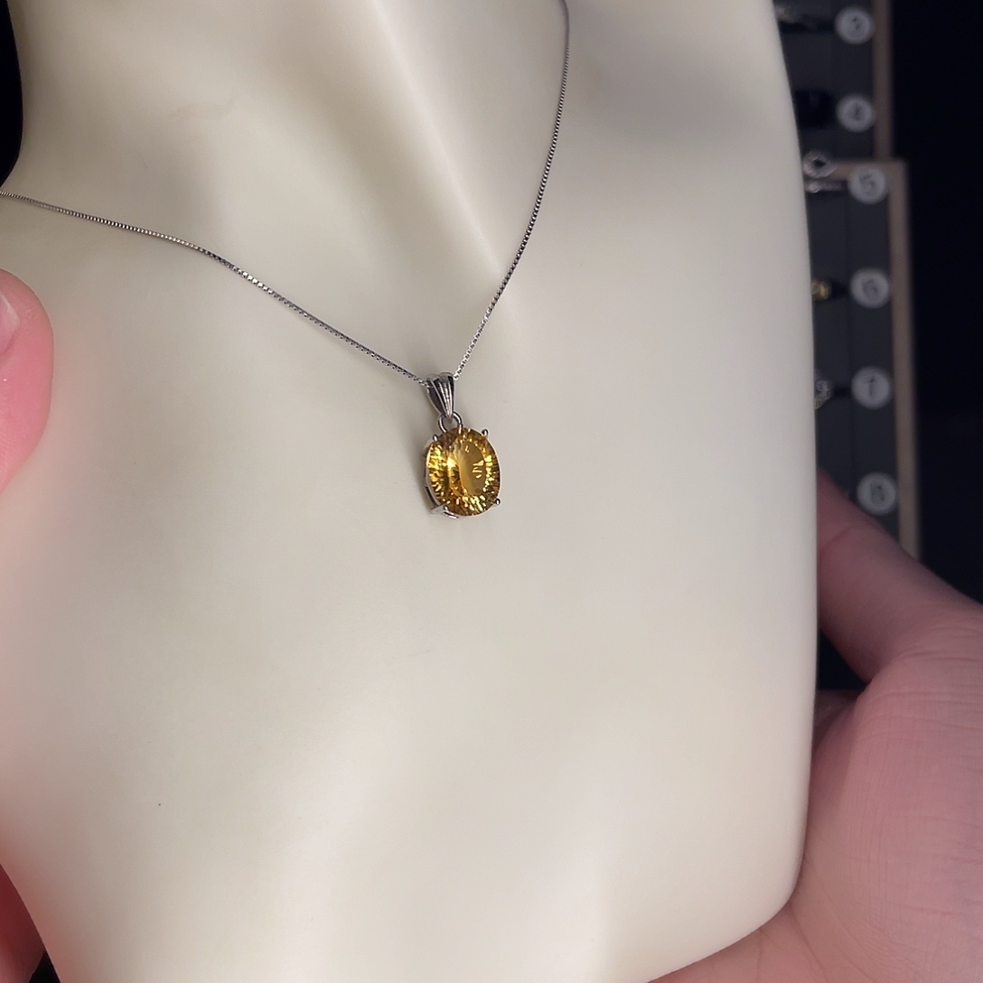 黄晶吊坠(赠链)银S925镶嵌天然