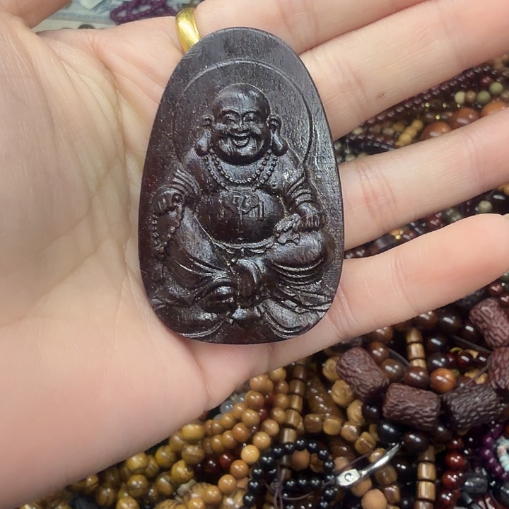 维腊木（绿檀）无事牌