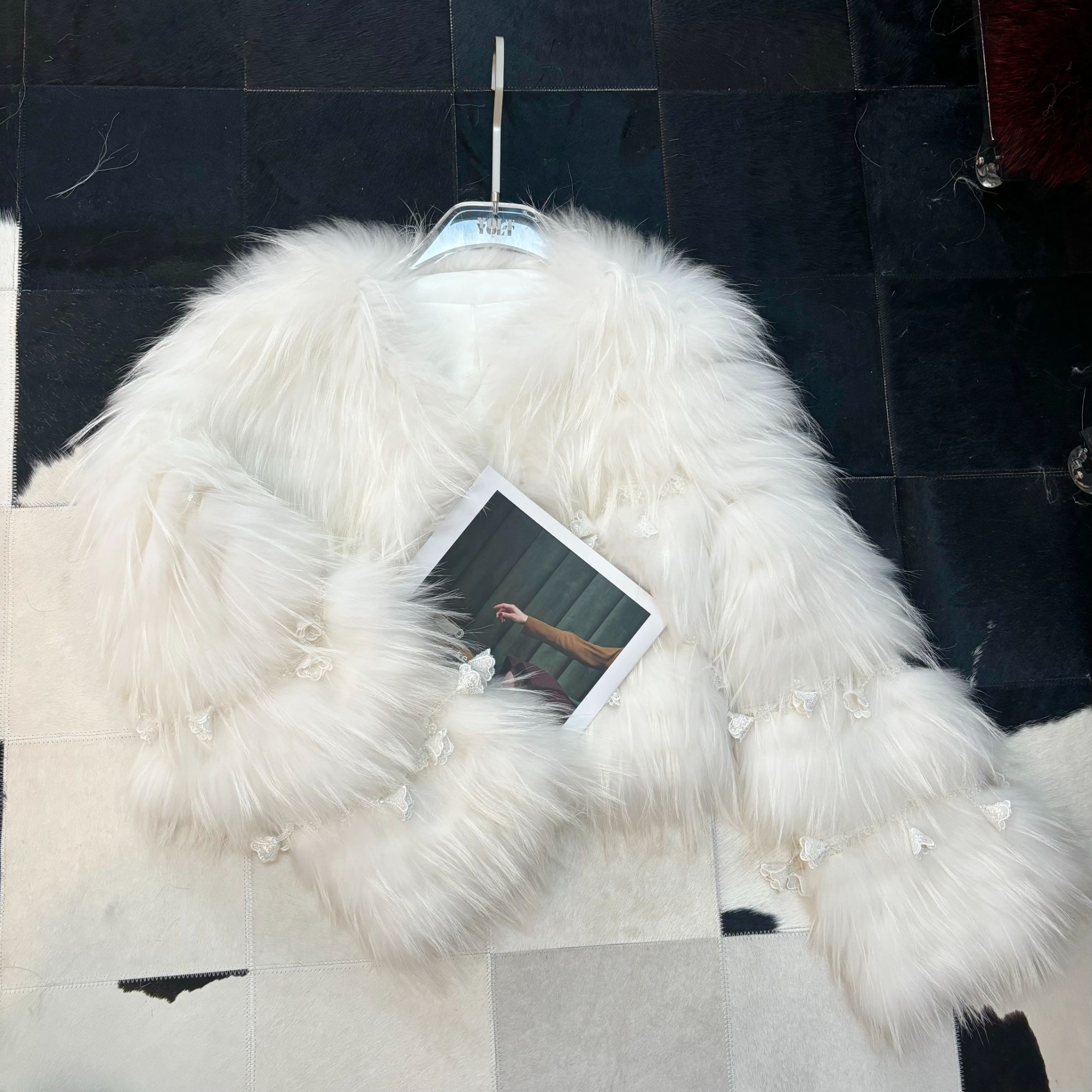 ”风铃“貉子毛重工立体绣手工风铃流苏高定网红轻奢外套【云绮岚庭】