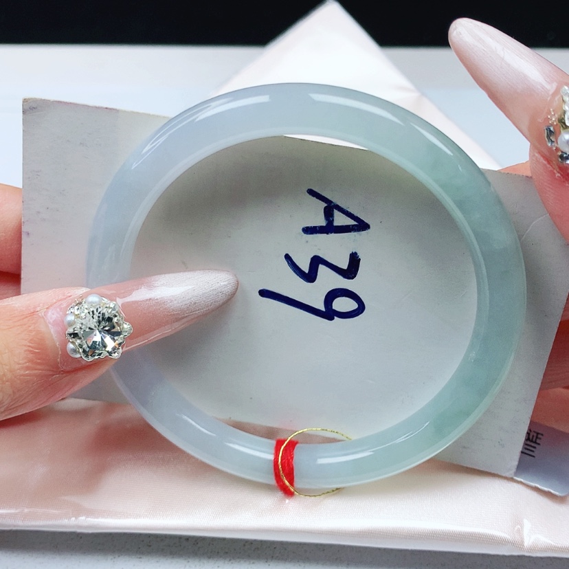 【闪购商品】翡翠手镯未镶嵌57圈