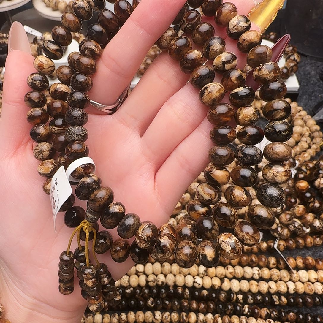 琥珀未镶嵌手链抚顺琥珀