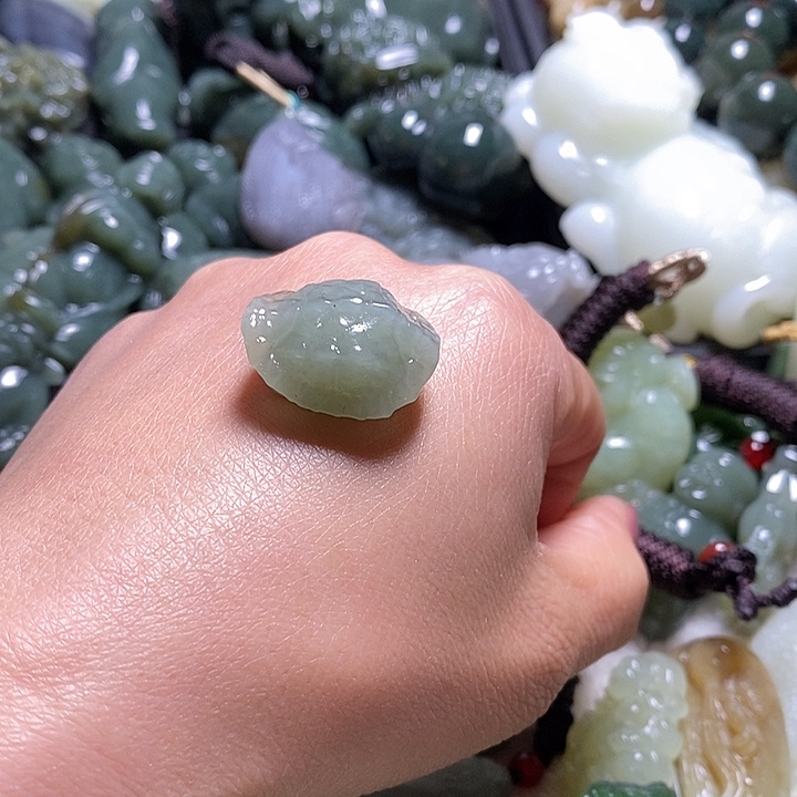 未镶嵌手链和田玉（糖玉）