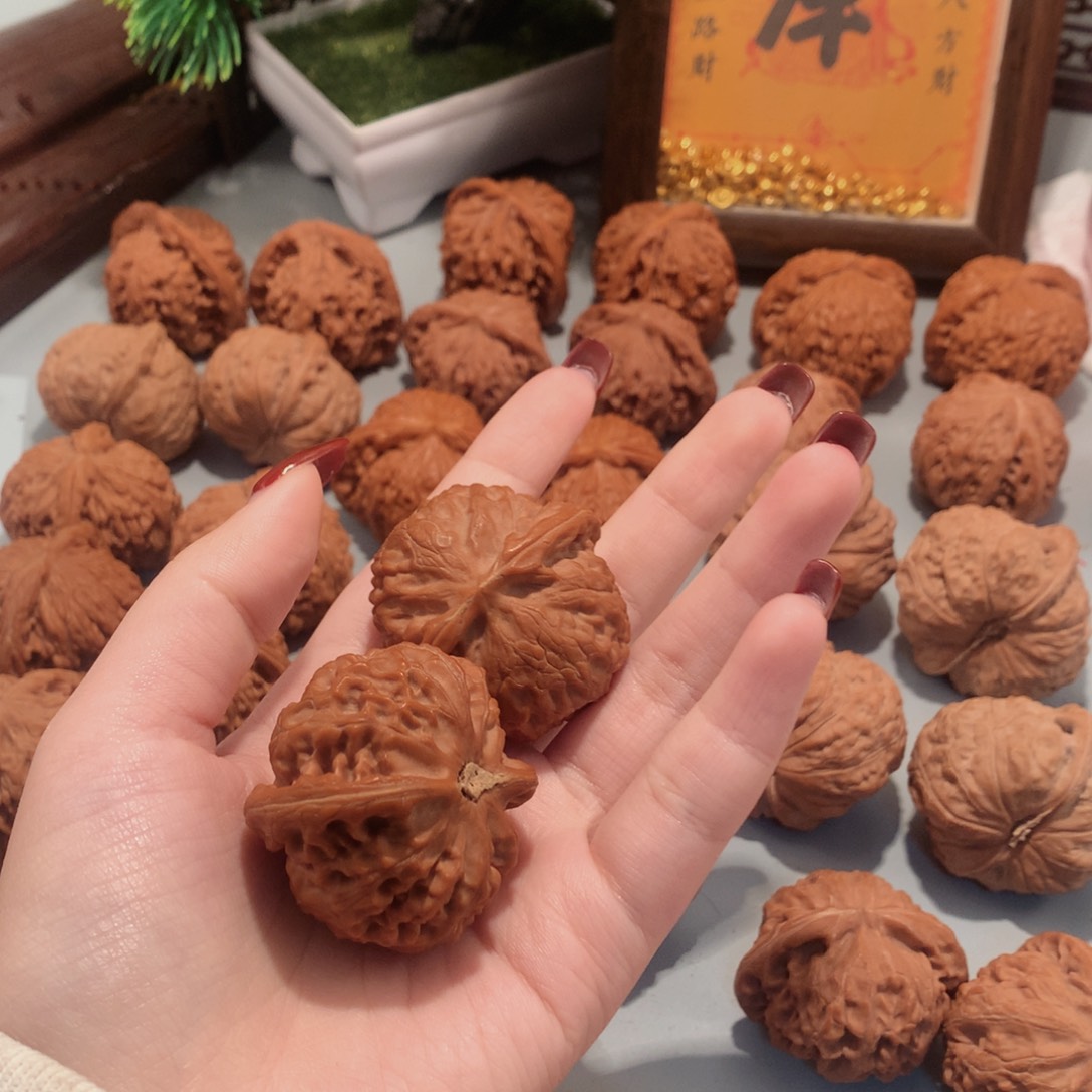 玖***月大叶紫檀（黑酸枝木类）宫灯