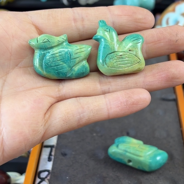 L***a玛瑙/玉髓未镶嵌颈饰