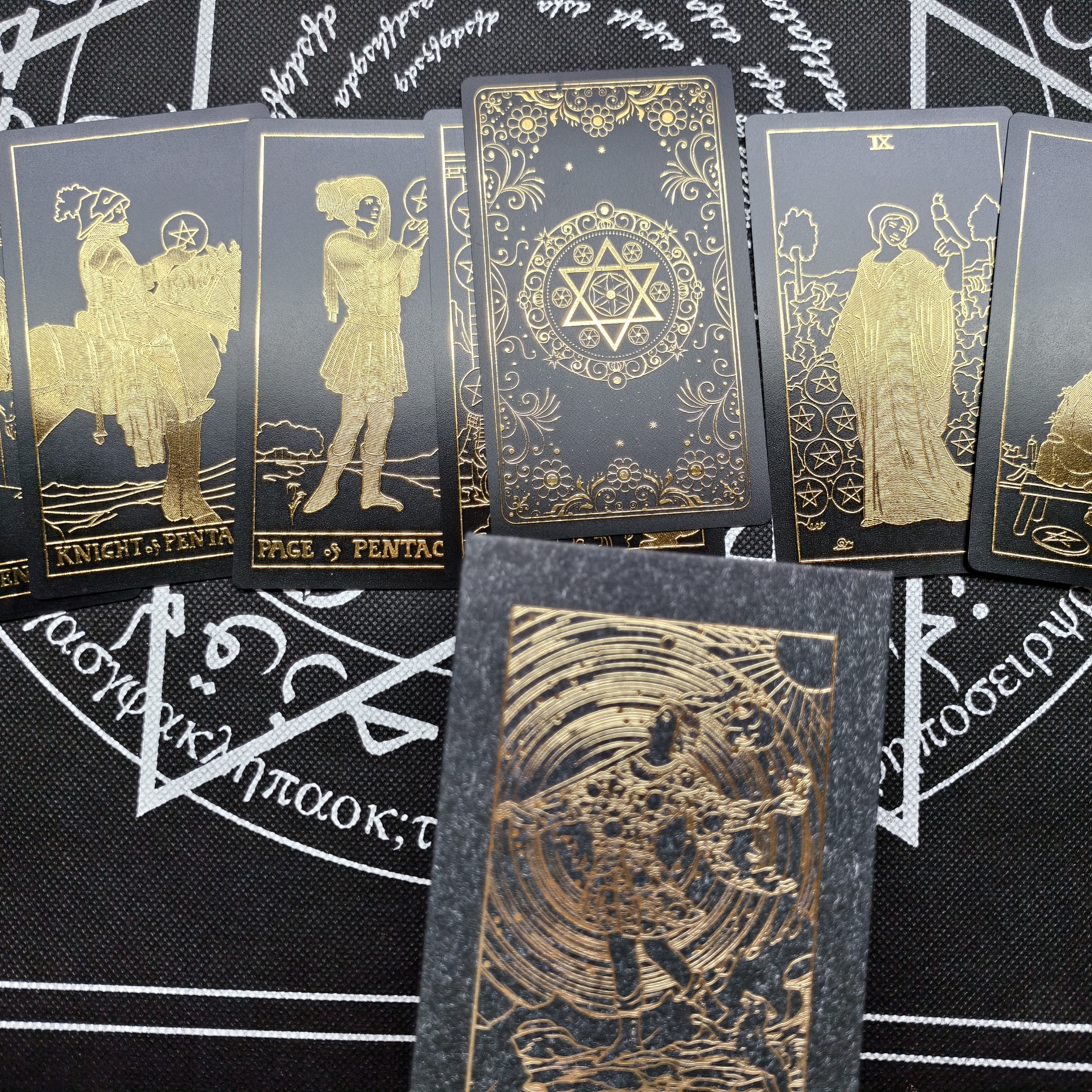 新款黑金冷印烫金 黑金六芒星 经典韦特塔罗牌PVC防水带说明+桌布
