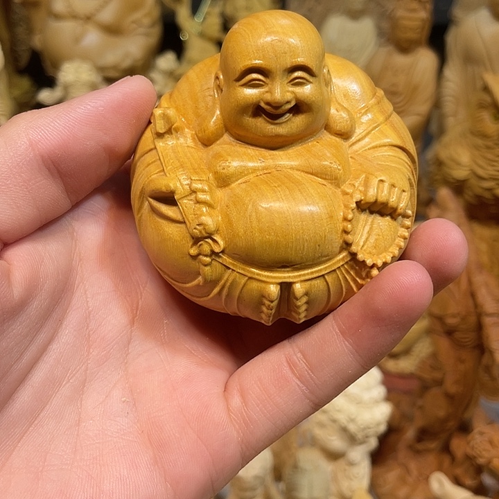 修***。黄杨木瑕疵一团和气