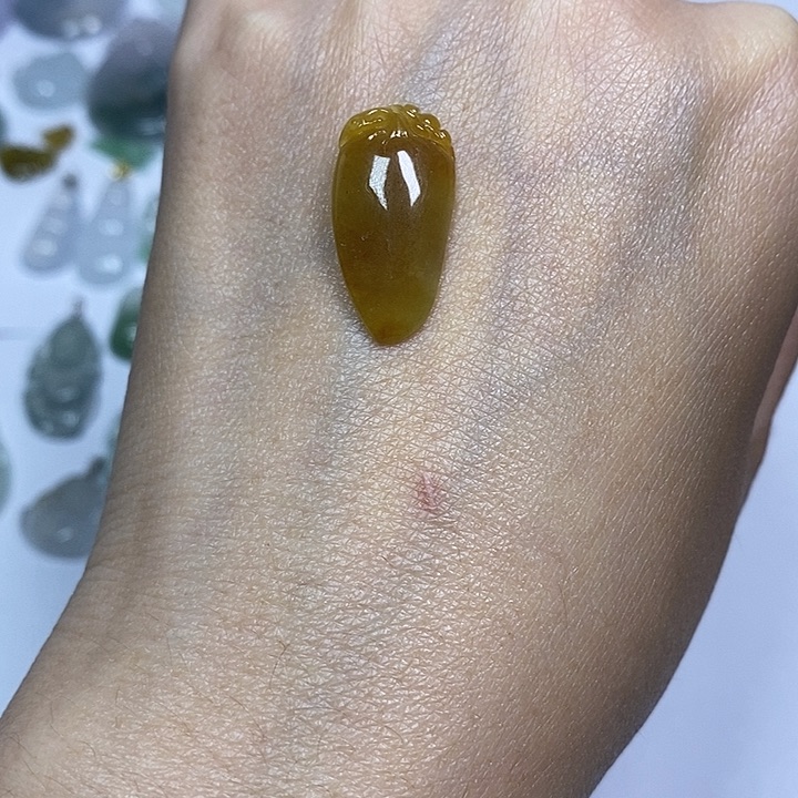 翡翠未镶嵌颈饰天然缅甸翡翠A货瓜