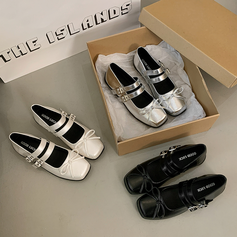 仙女风绝美蝴蝶结方头浅口单鞋女2025年新款法式扣带配裙玛丽珍鞋