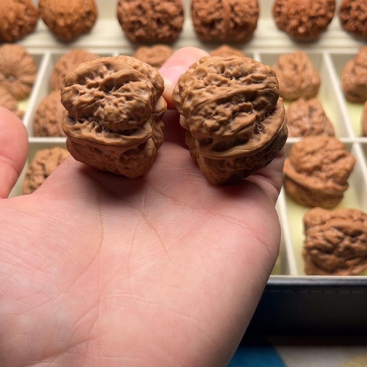 露***墨文玩核桃吊坠38蛤蟆头