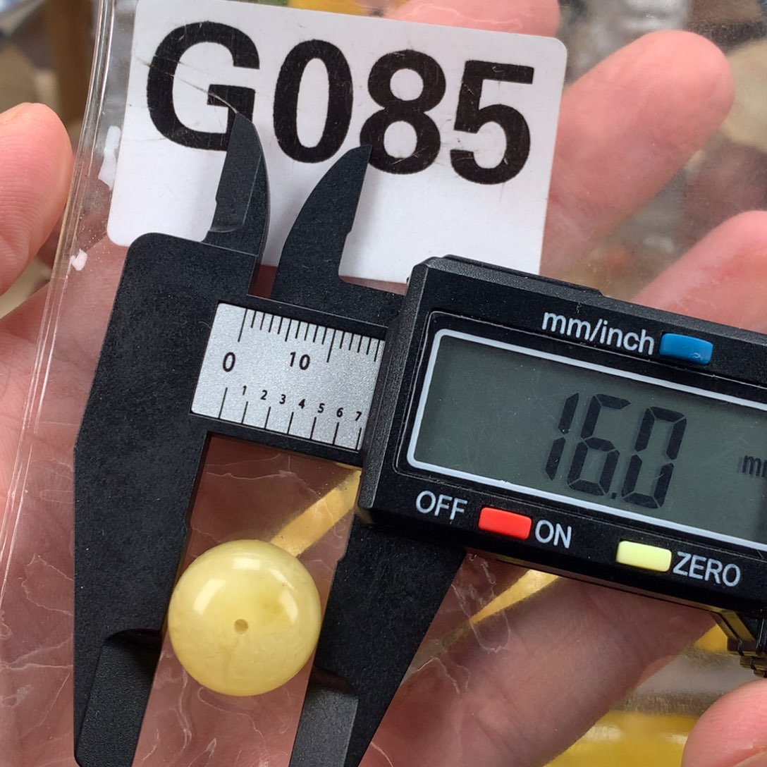 蜜蜡未镶嵌珠宝奇石裸石