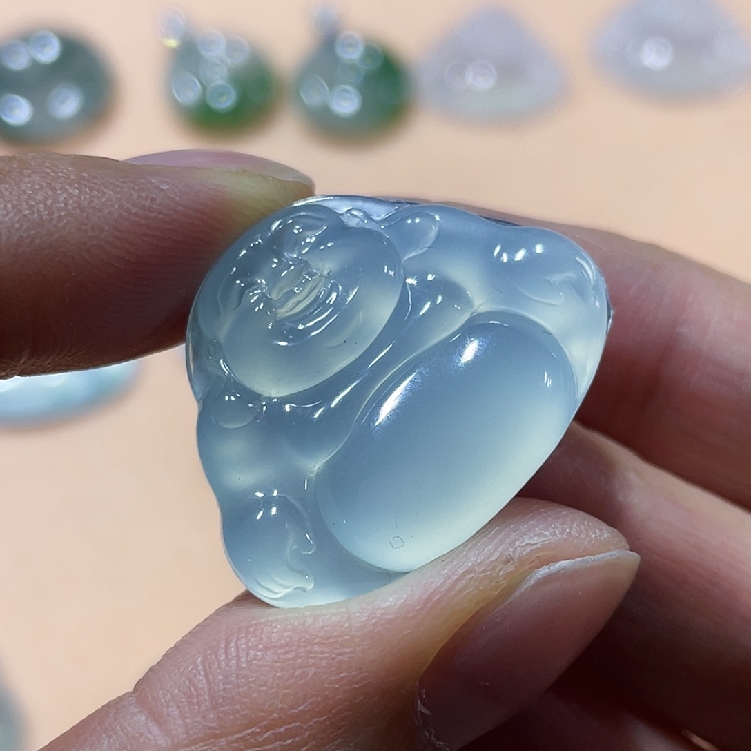 定制翡翠未镶嵌佛公