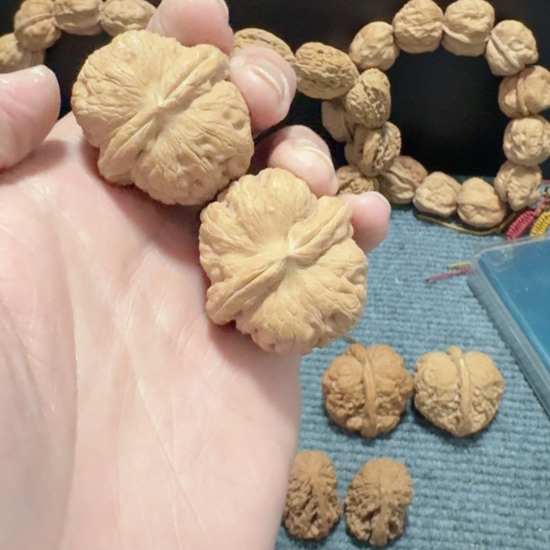 文玩核桃把件元宝全品