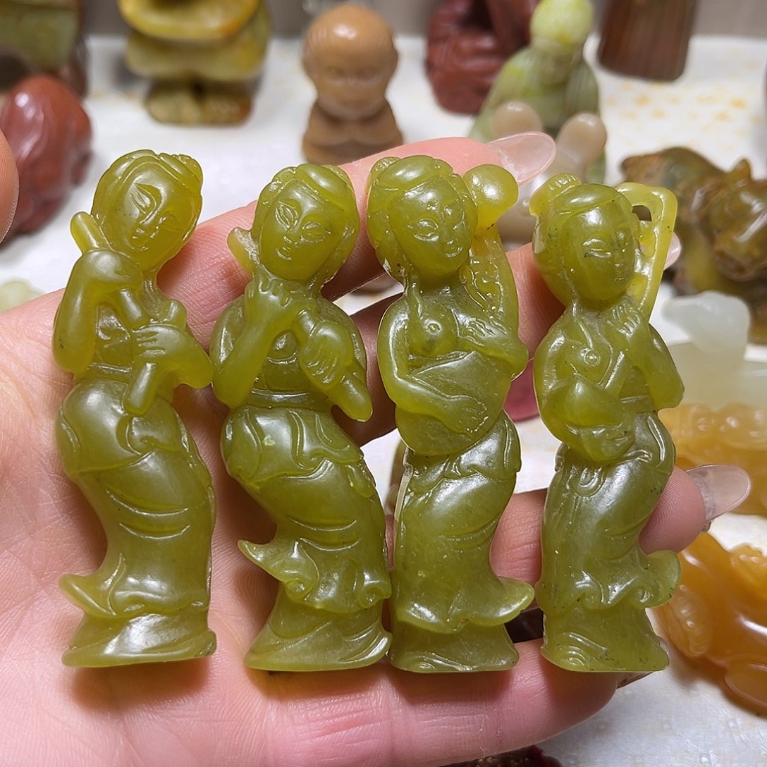 白玉菩提吊坠白玉菩提吊坠