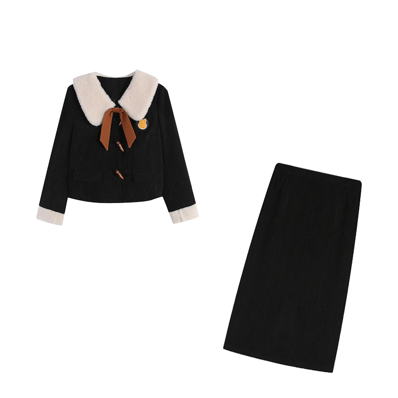 【五季家】冬款小香风黑色羽绒上衣+黑色长半裙 两件套 ZL113491