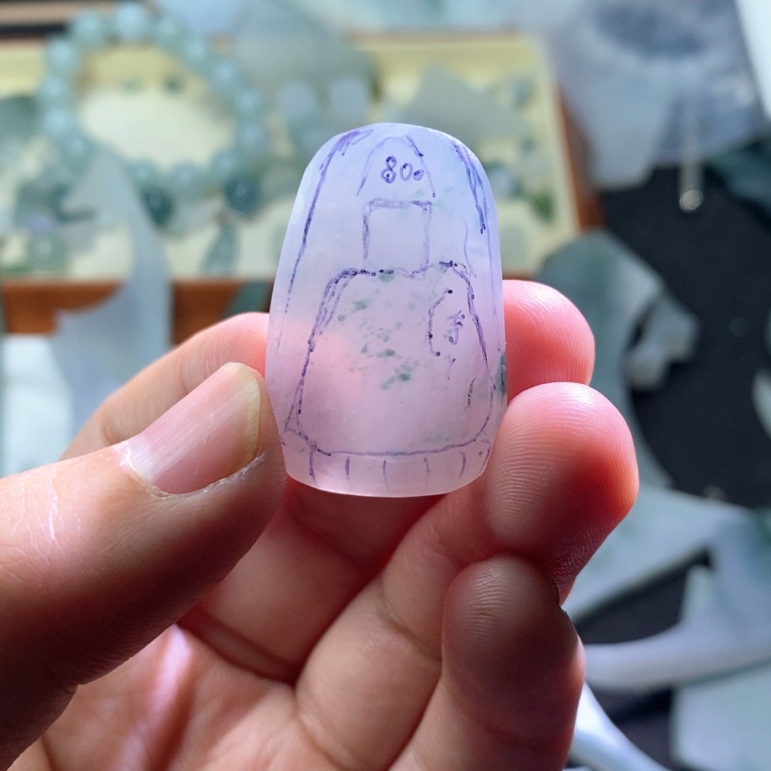 翡翠未镶嵌颈饰定制