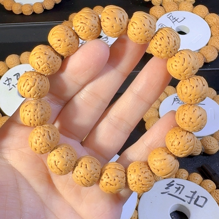 ྅***️吊坠桃核16金丹桃核