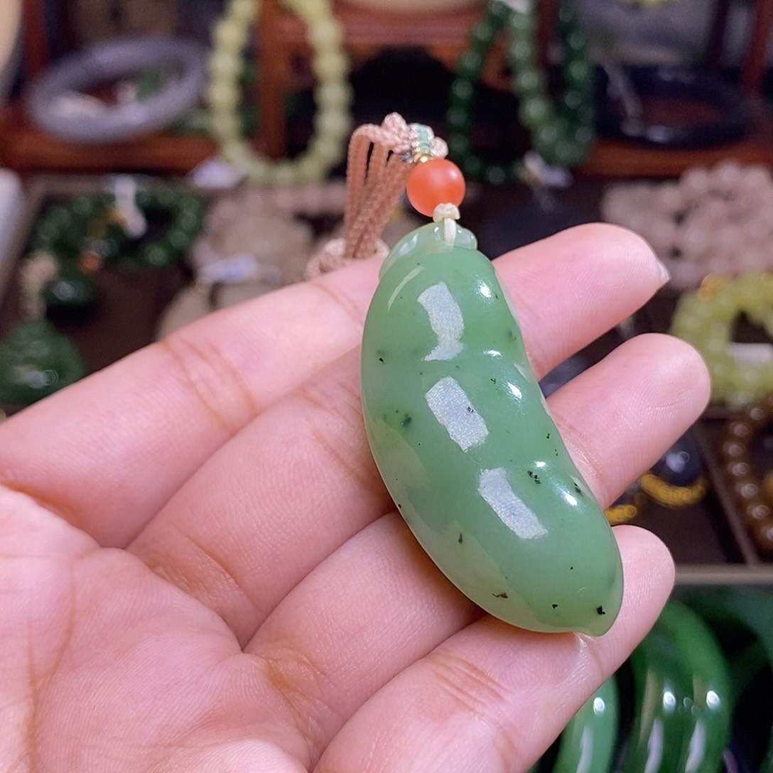 和田玉碧玉苹果绿福豆未镶嵌