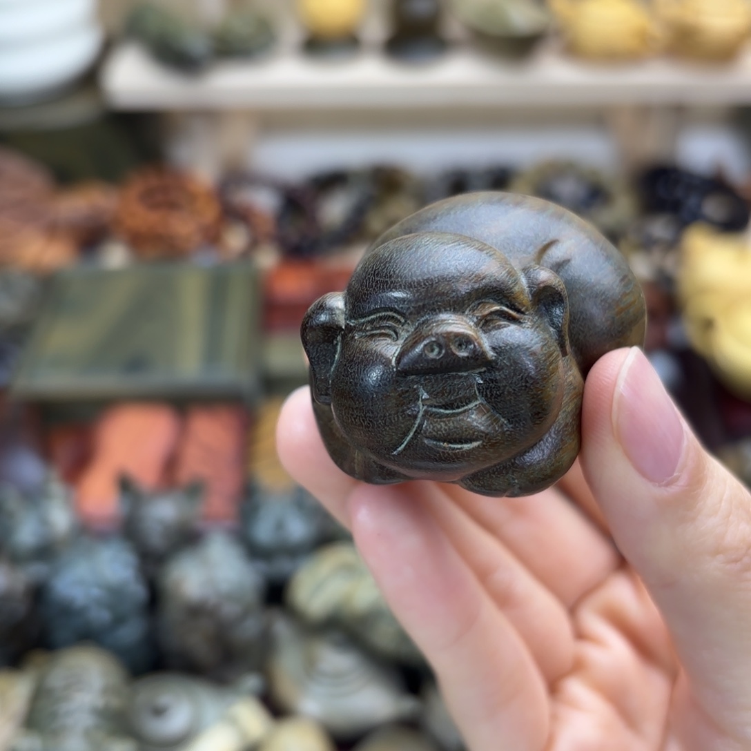 半***缘木绿檀木料工艺品