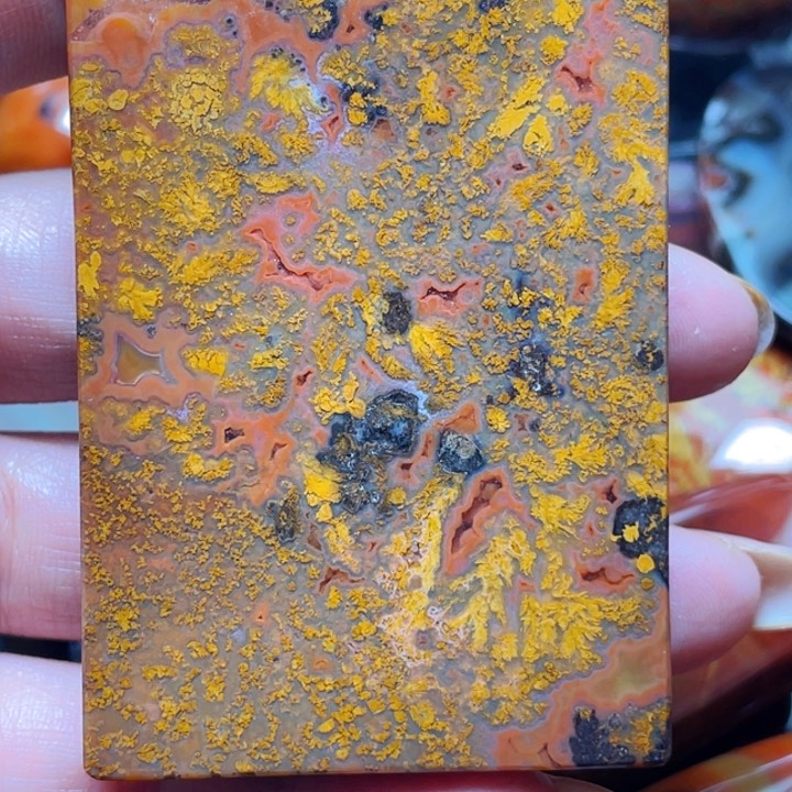 玛瑙/玉髓战国红玛瑙挂件未镶嵌