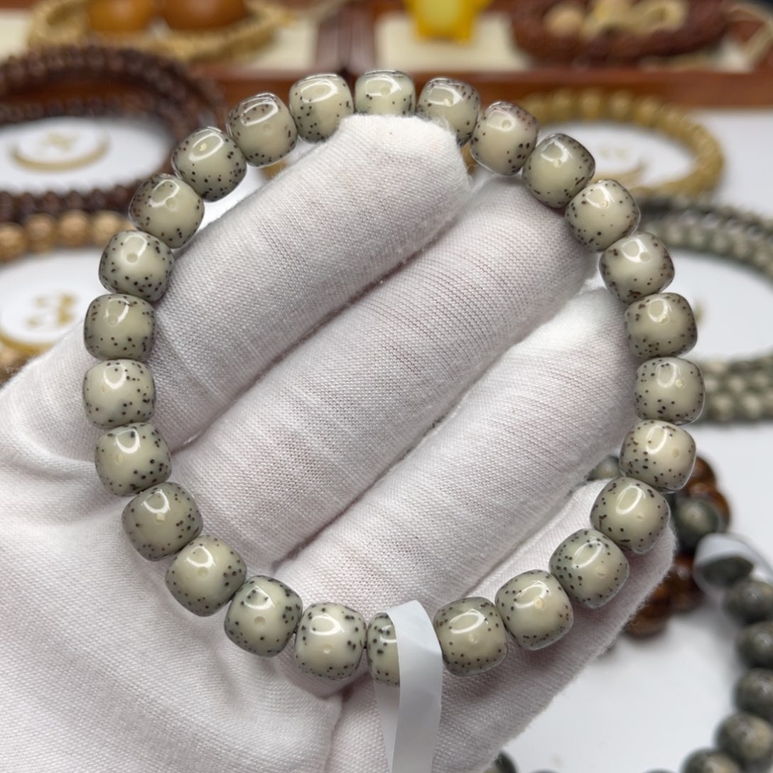星月菩提手串9/8月朗星稀大眼睛爆油爆润细星