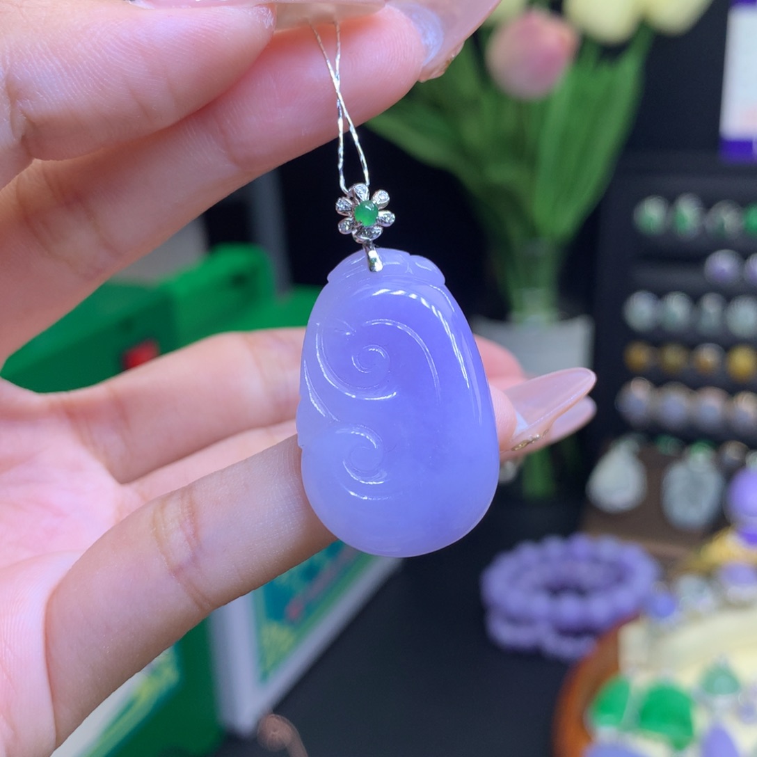 翡翠颈饰18K金镶嵌天然