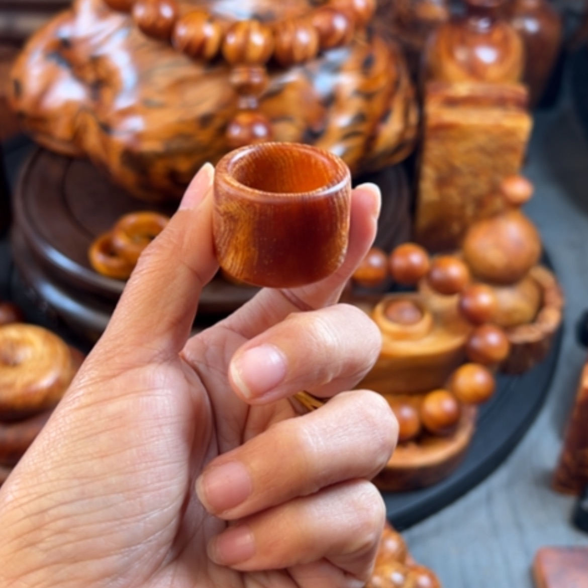 【闪购商品】松木（琥珀木）把件