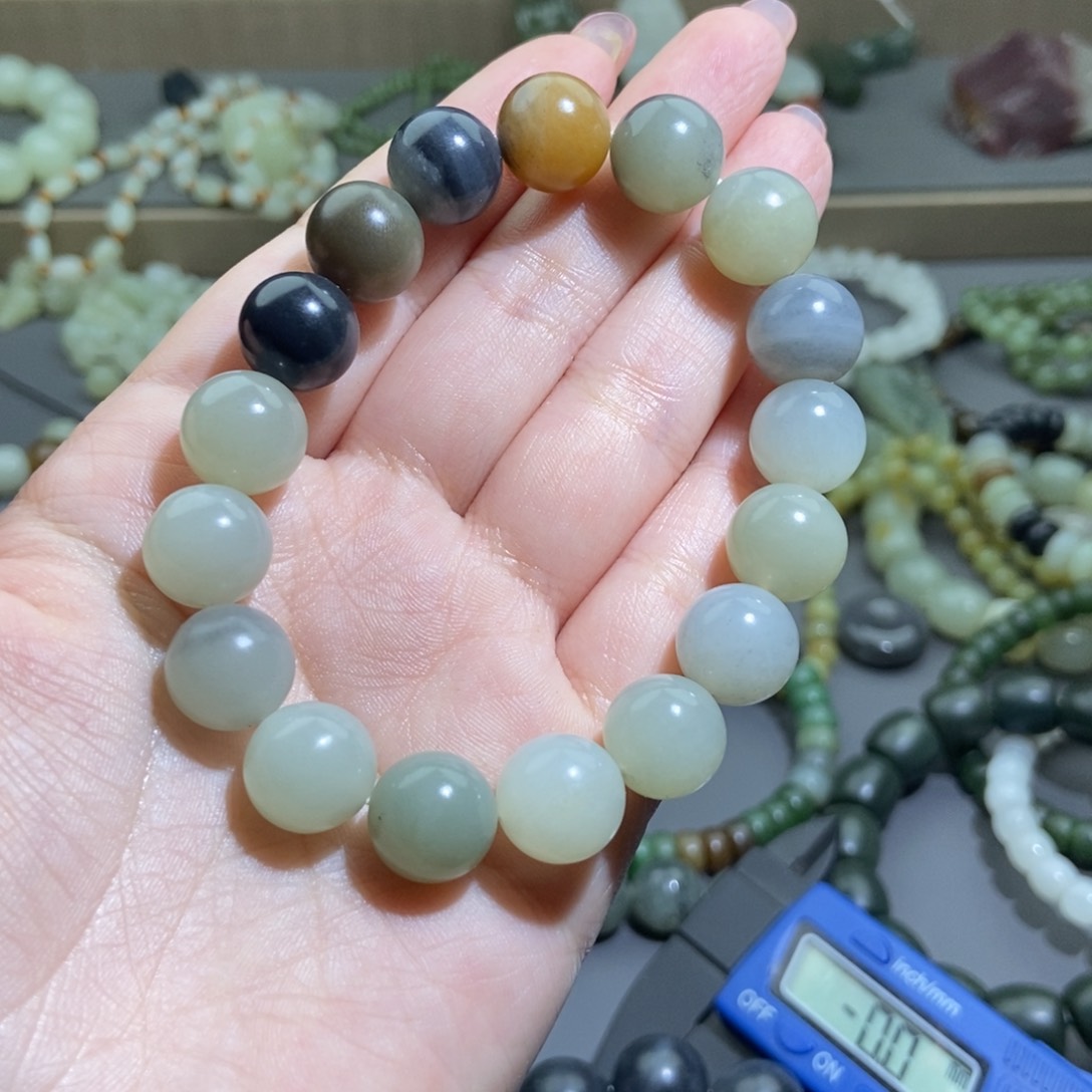 手链未镶嵌和田玉