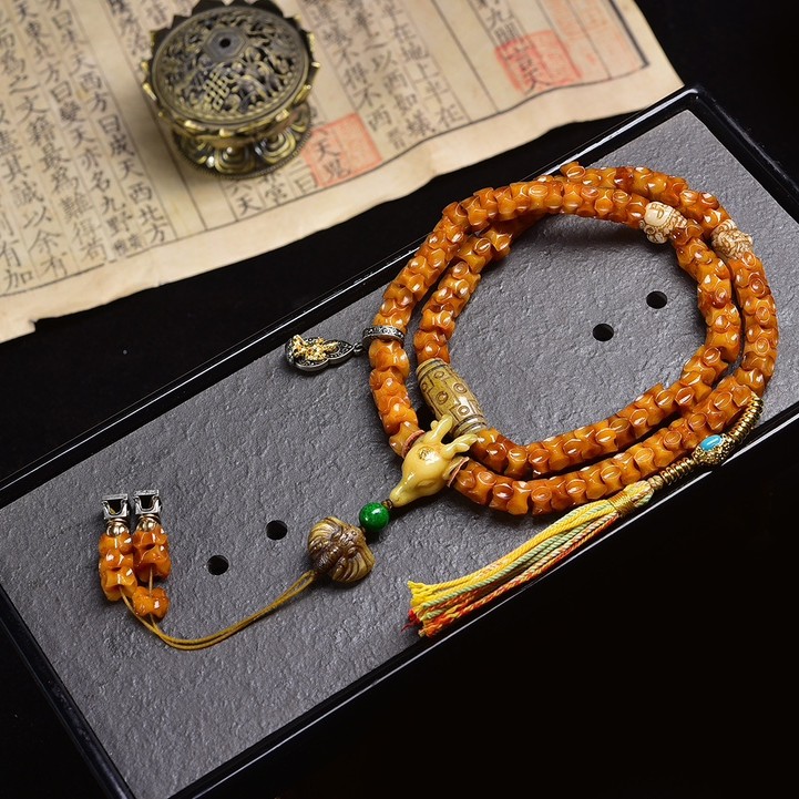 藏传骨艺蛇型骨牛骨108脖挂项链揉骨如玉