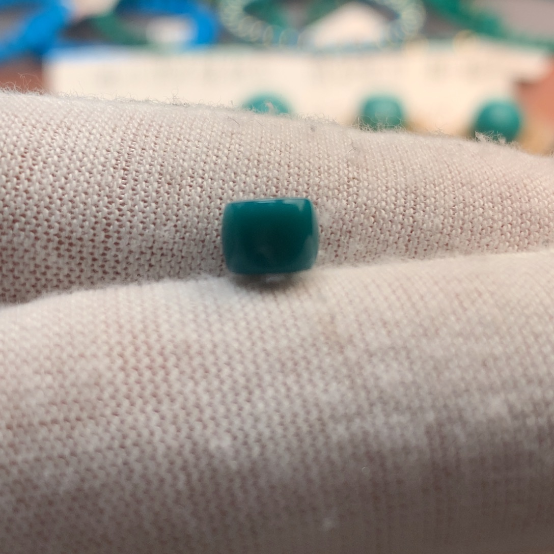 绿松石未镶嵌挂件6.5m