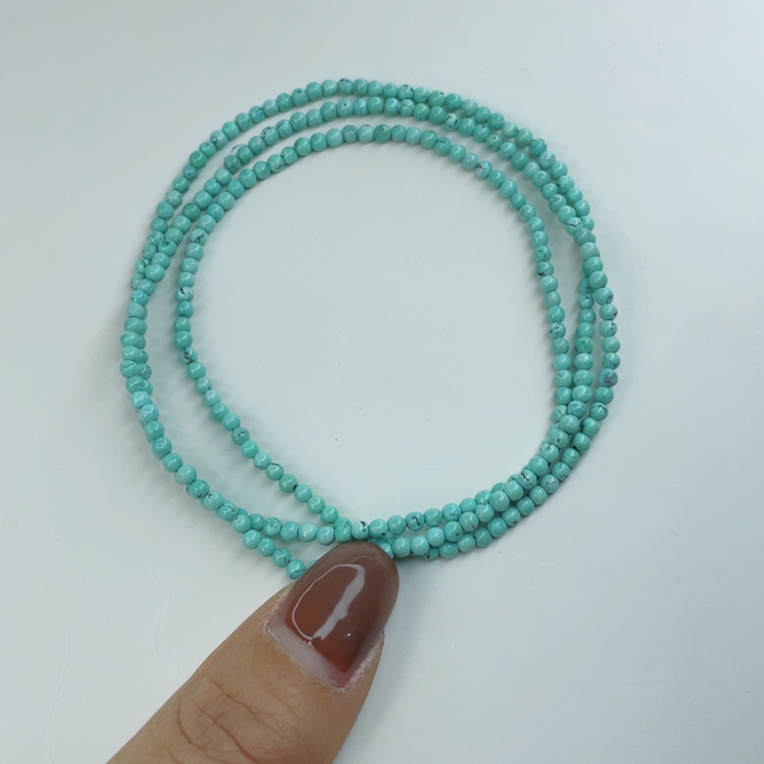 绿松石颈饰未镶嵌