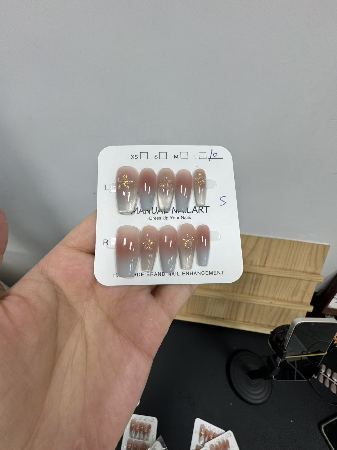 1048  lucky美甲