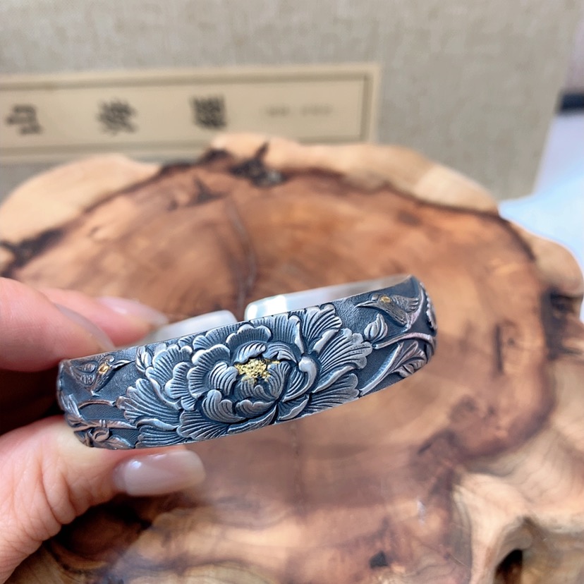 足银手镯  999手镯 重工国风复古传承高浮雕金银错工牡丹花手镯