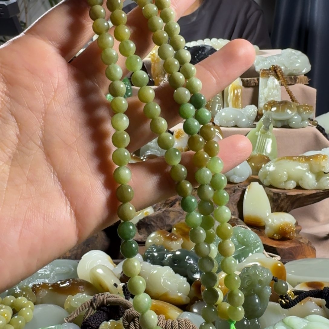 和田玉（糖玉）未镶嵌手链