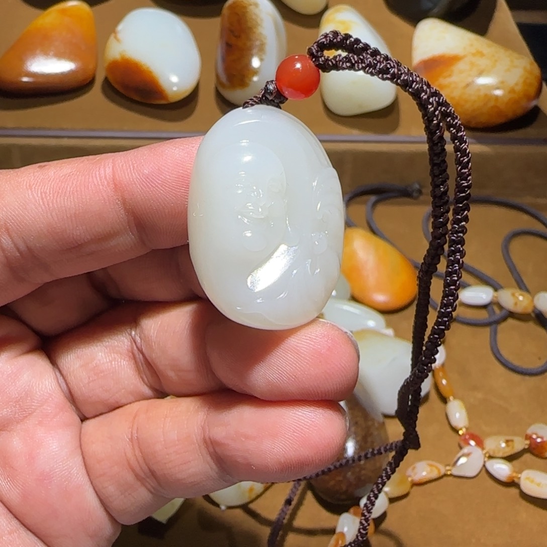 心****和田玉（白玉）未镶嵌颈饰