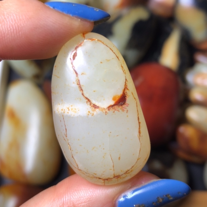 和田玉未镶嵌珠宝奇石