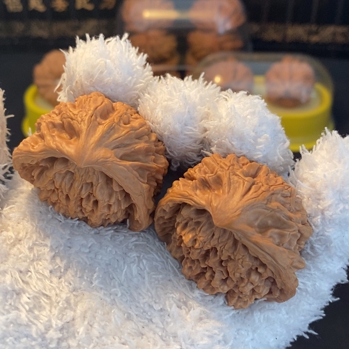 文玩核桃吊坠42聚宝盆蛇头