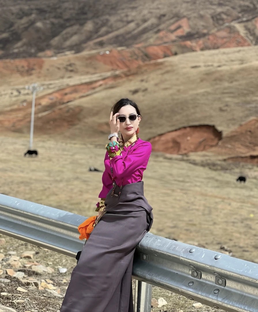 时尚简约百搭衬衣