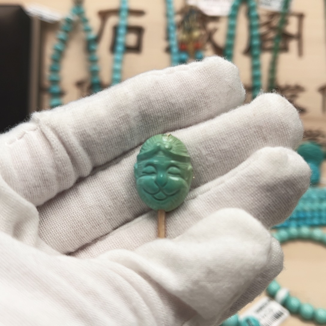 绿松石雕刻未镶嵌