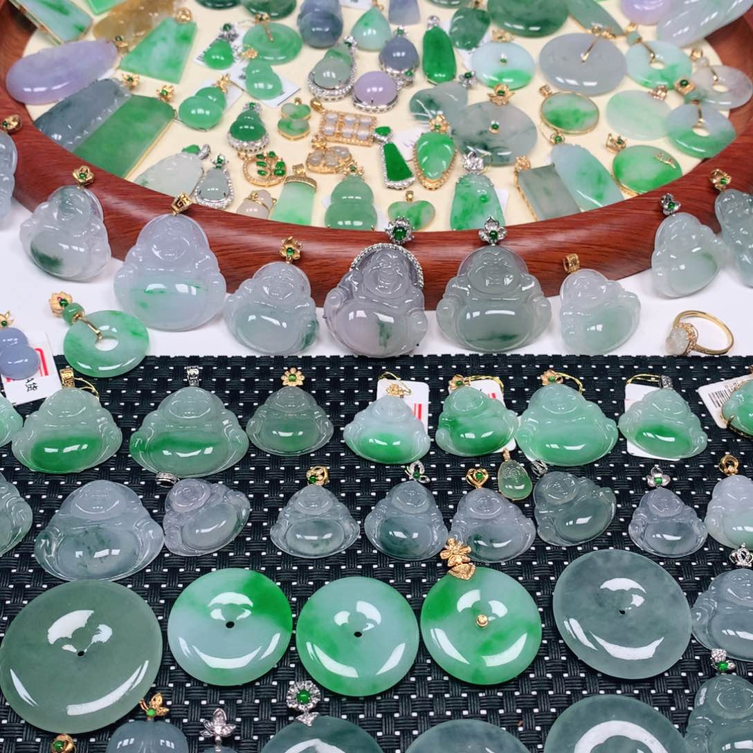 【闪购商品】翡翠吊坠(不含链)18K金镶嵌?***?